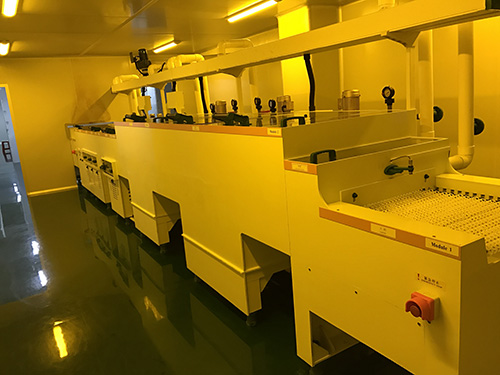 黄光显影蚀刻脱膜线